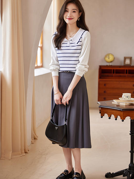 【专属特价】熙世界2025秋新款撞色条纹海军领针织衫女设计感假两件长袖上衣 商品图4