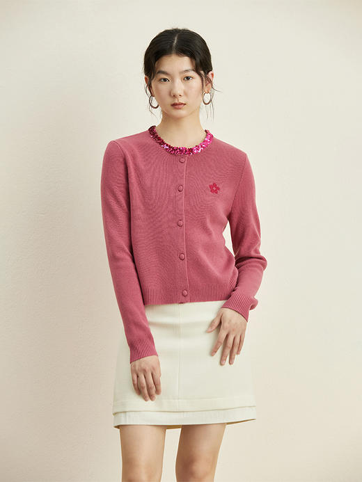 ForPoem 23/AW 原创设计亮片领口纯羊毛花朵刺绣针织开衫女短款毛衣外套 商品图1