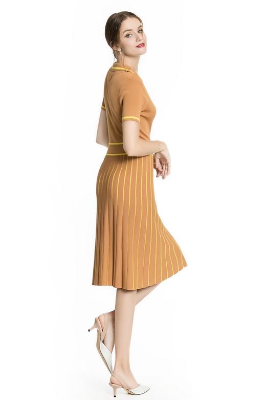 DOTACOKO 芥末黄学院风百褶连衣裙 3290 商品图2