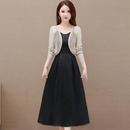 修身时尚，秋款长款内搭吊带裙长袖短款镂空时髦开衫两件套QYM-XYKL-MB09-L 商品图1