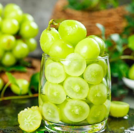 企库农场  阳光玫瑰葡萄   5斤   颗粒饱满 淡淡清香 肉质水嫩甜蜜 商品图3