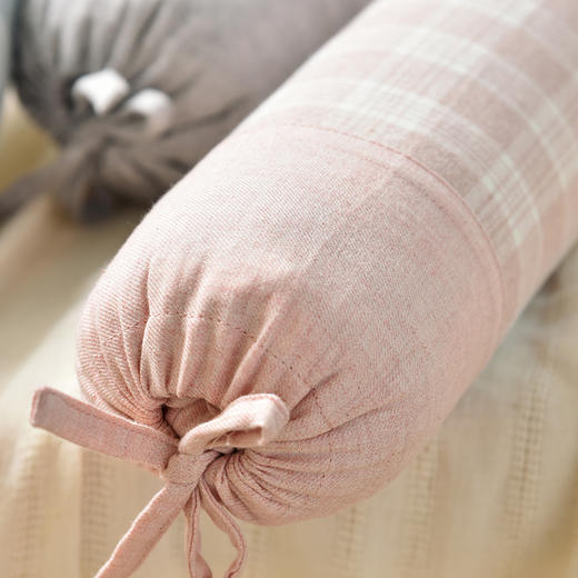 莫兰迪格子系列沙漏圆柱颈椎枕麦壳枕头学生儿童睡眠护颈枕 商品图3