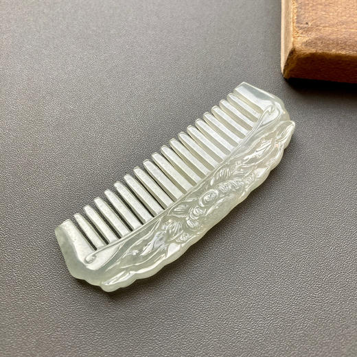 糯冰种翡翠梳子 商品图2