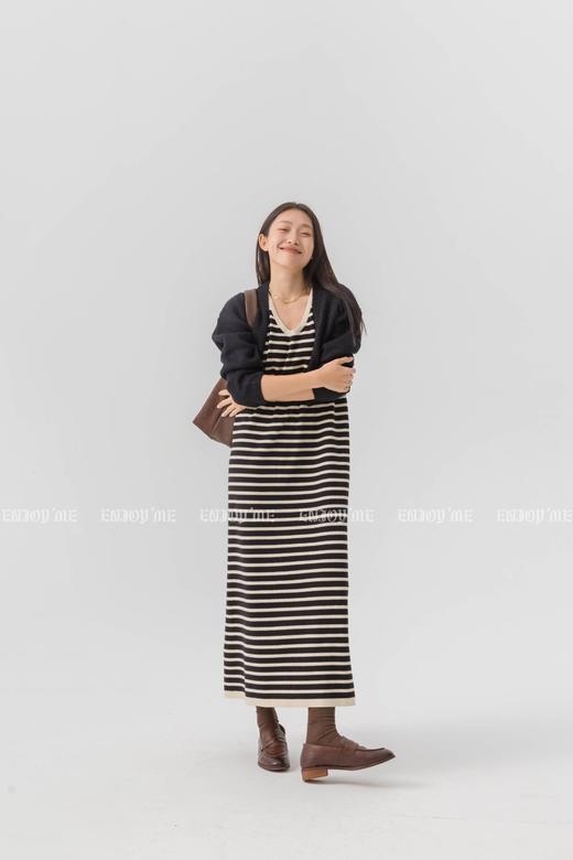 【门店同款】秋季实用主义-纯色一粒扣开衫 153750806 商品图8