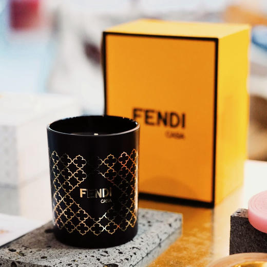 全款买下Fendi的快乐！【𝙁𝙚𝙣𝙙𝙞 𝘾𝙖𝙨𝙖香氛蜡烛】✨达芬奇密码香氛蜡烛 ✨青柠罗勒香氛蜡烛 ✨咖色／粉色挂件  配专柜同款全套包装🎁➕礼袋‼️ 商品图10