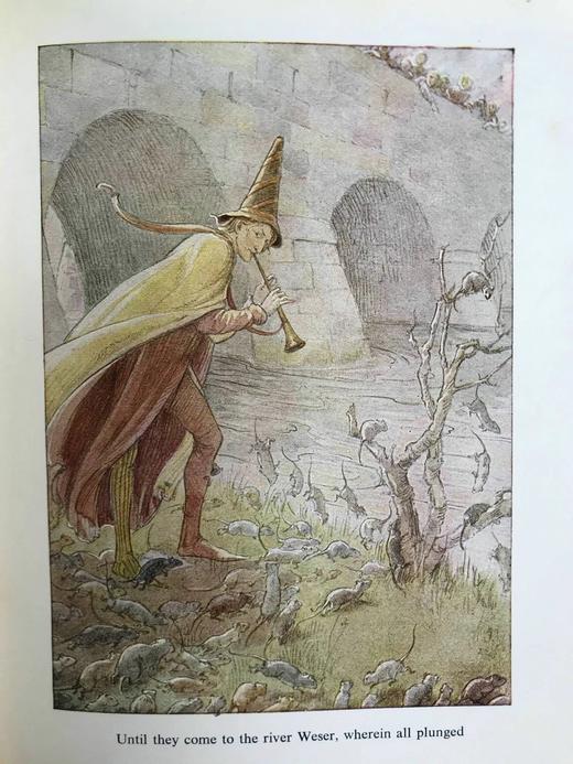 1962年 罗伯特·布朗宁《哈梅林的吹笛人》 玛格丽特·塔兰特8幅彩色与多幅黑白插图 精装32开 商品图10