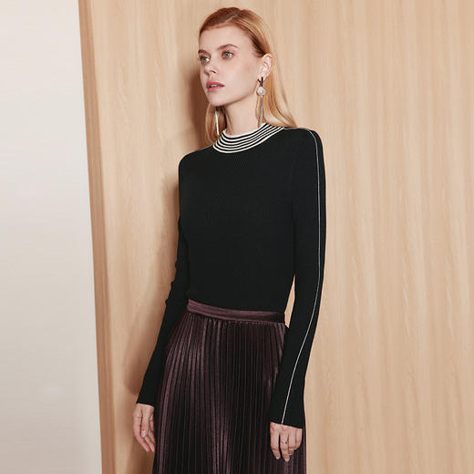 EITIE爱特爱秋季新款通勤简约半高领显瘦修身针织衫女上衣7101810 商品图2