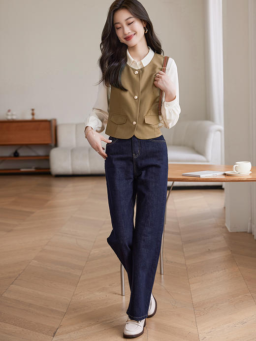 【专属特惠】熙世界短款马甲背心外套女2025秋新款通勤时尚复古无袖西装上衣 商品图3