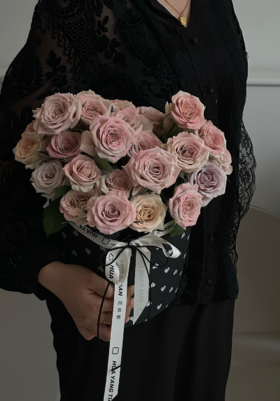 心动誓约 温柔粉· 花桶