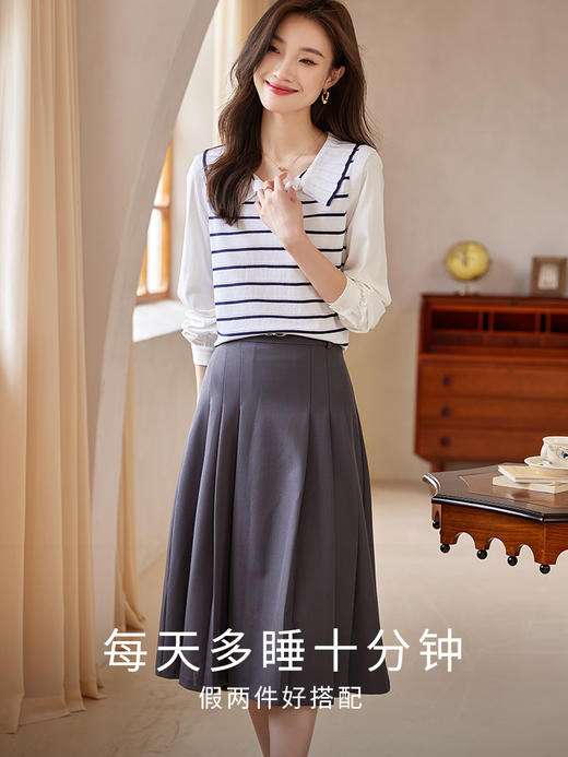 【专属特价】熙世界2025秋新款撞色条纹海军领针织衫女设计感假两件长袖上衣 商品图2