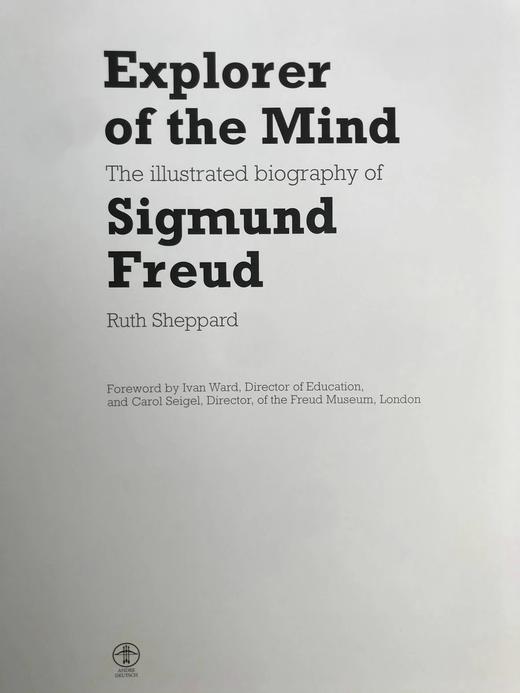 思维探索者：弗洛伊德图传 约百幅插图 精装大16开带书匣 商品图3