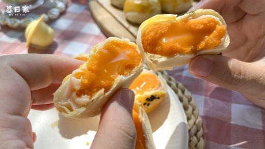 //【暮日家流心酥】💥！ 9.9元/5枚🔥 薅羊毛啦❗️❗️ 👍新鲜做新鲜发，一口咬下，自然流心，香酥软糯，！ 商品图7