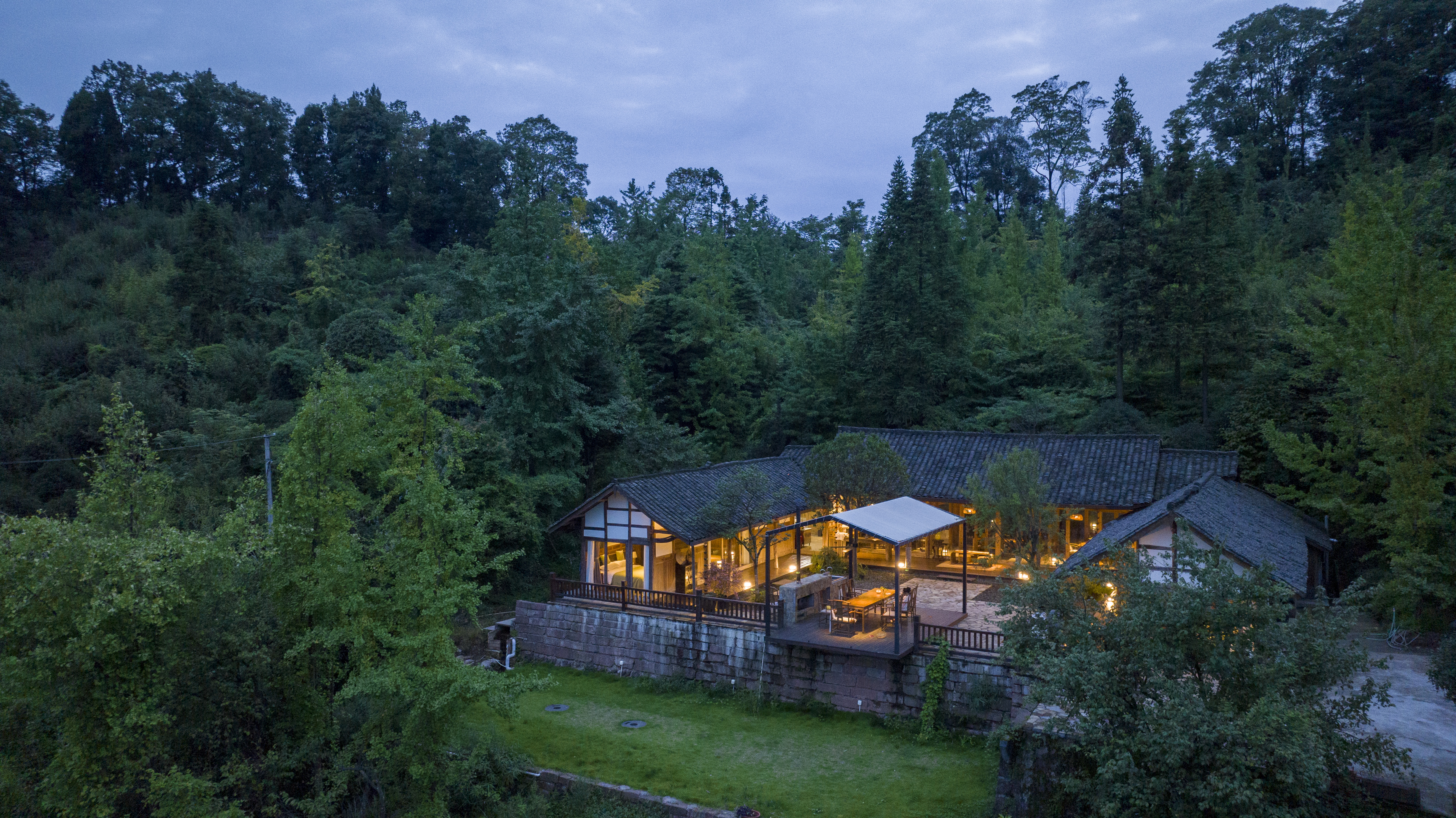 【青城山-173号院】3房川西院子，青城后山景区旁，私家果蔬园、180°观景露台、暖气，过山居生活ysj