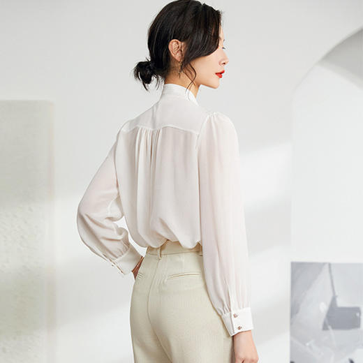 【铂金会员165/天猫229/差价64】(02439)2023新款春秋季白色飘带职业通勤气质高端长袖雪纺衫上衣女士衬衫 商品图4