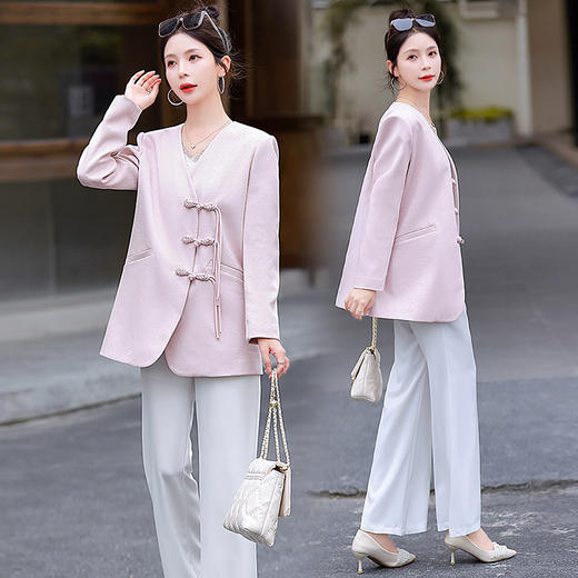 秋季新款，新中式直角肩V领盘扣外套HR-QMC1502 商品图1