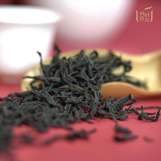 【昀茶·红茶系列】 茉莉红韵茶礼·福州非遗茉莉花茶窨制工艺 ·  清新扑鼻 · 滋味甜醇 · 仿如仲夏夜清风般的气息，温柔和缓（5克*9袋/套） 商品图2