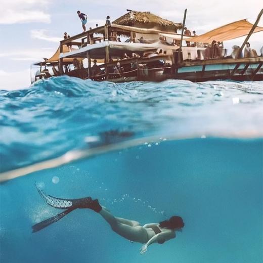 【斐济Cloud 9】海上酒吧半日游｜高台跳水浮潜电音美食鸡尾酒狂欢 商品图3