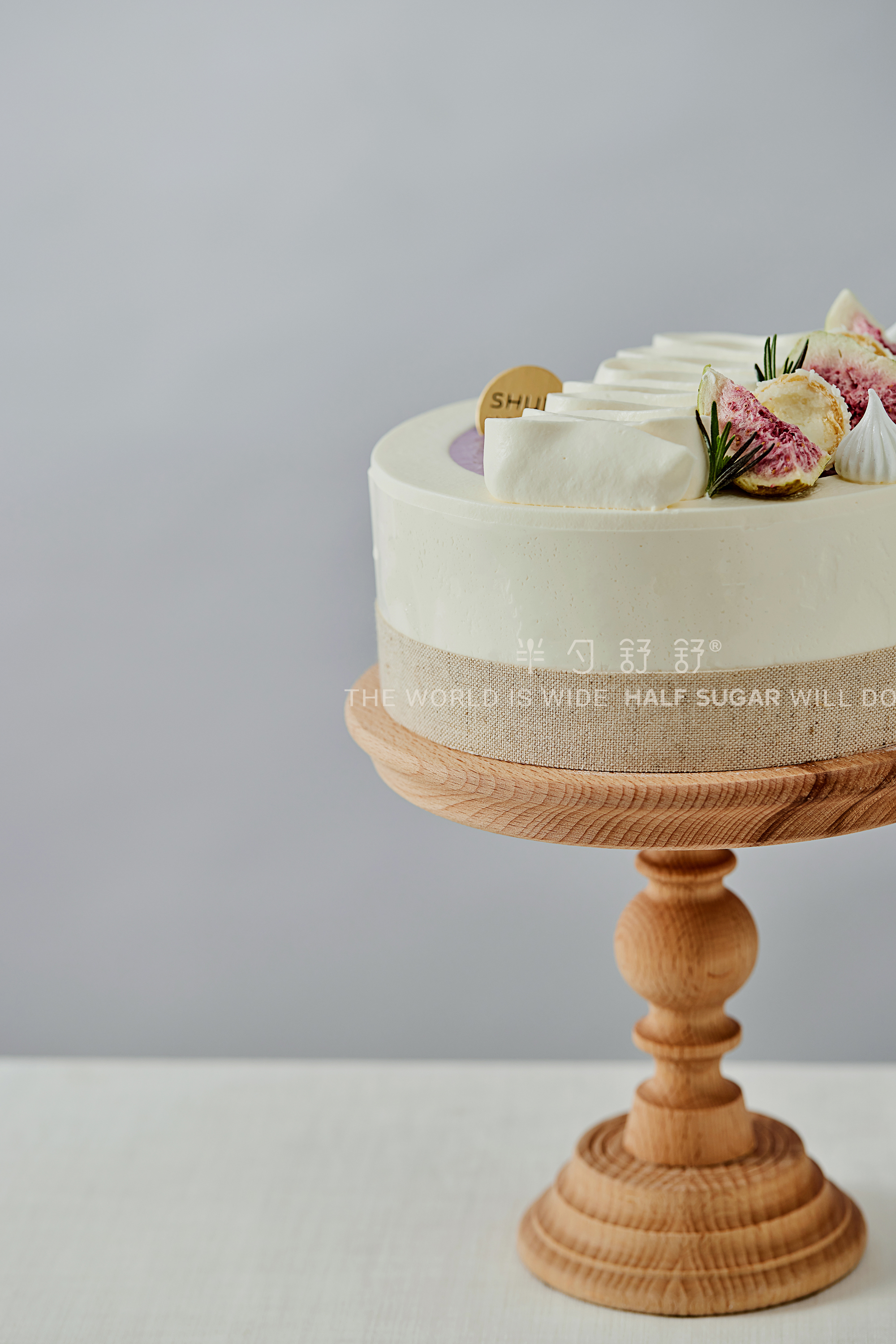 黄遇山-咸蛋黄流心芋泥蛋糕HALF SUGAR