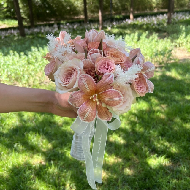 卡布奇诺手捧花