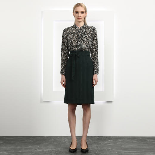 MF4Q097麦克斯菲瑞女士休闲短裙 商品图1