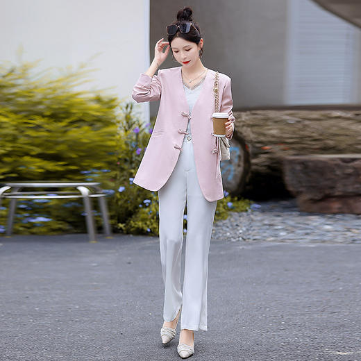 秋季新款，新中式直角肩V领盘扣外套HR-QMC1502 商品图7