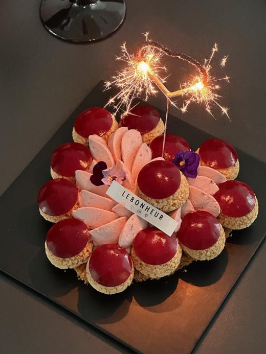 圣多诺黑泡芙塔 商品图0