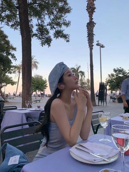 Read Nameless /巴塞海边穿的蓝色假两件羊毛吊带裙 商品图5