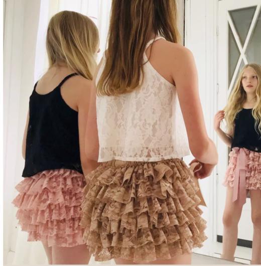 dolly蕾丝褶边短裤 商品图0