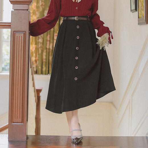 排扣设计【氛围感百搭半身裙】秋冬季长款A字半身裙 商品图2