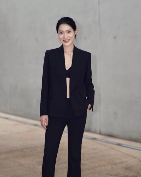 Laurel劳芮 通勤西装LWL343T09800 商品图1