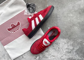 夏季特惠💰350 adidas originals Aloha Super "One Black Eye" 防滑减震耐磨 低帮 板鞋