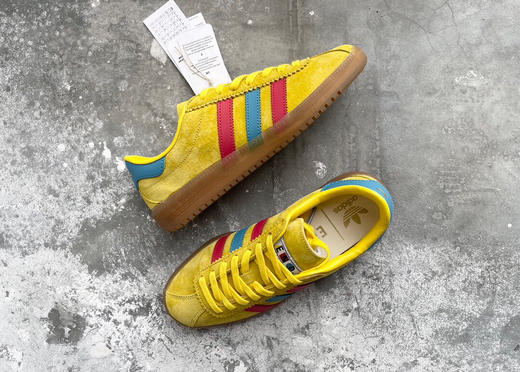 夏季特惠💰300 Adidas Originals Bermuda 绒面麂皮防滑耐磨轻便低帮板鞋 商品图2