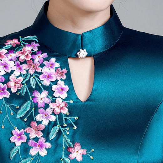 LHS-A261年轻喜婆婆婚宴装旗袍平时可穿结婚婚宴礼服2024新款夏季 商品图1