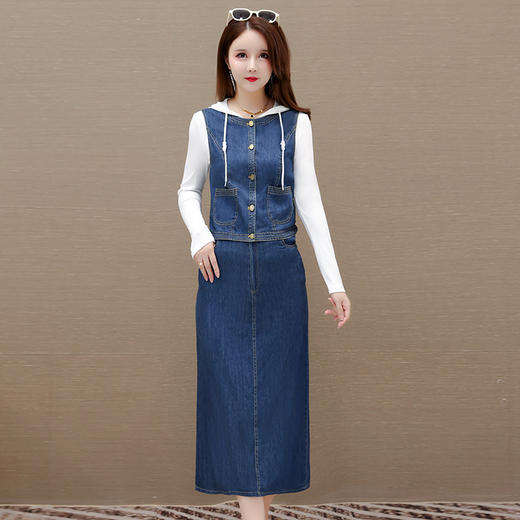秋款休闲，长袖连帽时尚小衫短款时髦马甲中长款半身裙牛仔三件套QYM-XYKL-3911-L 商品图0