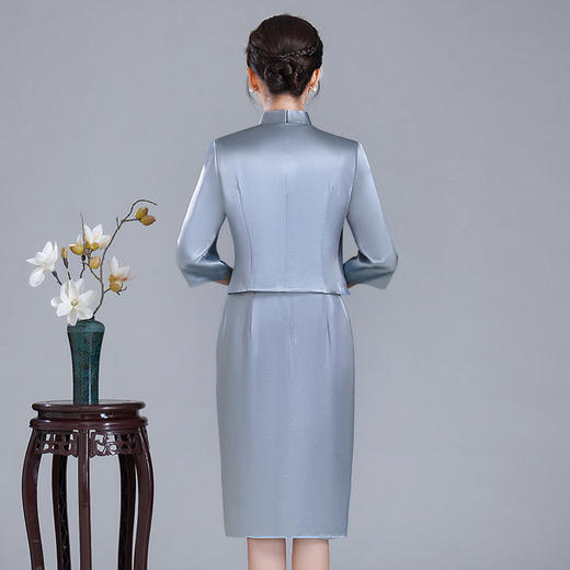 LHS-A29新款婚宴两件套旗袍高贵气质喜婆婆结婚礼服裙平时可穿 商品图3