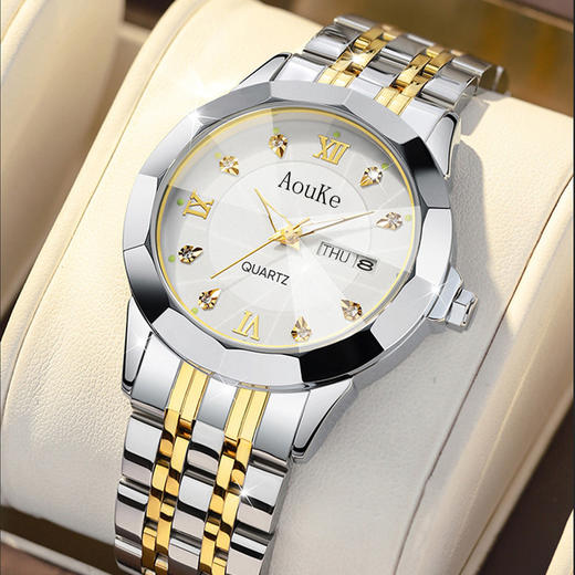 【新品福利】简约时尚情侣腕表 商品图1