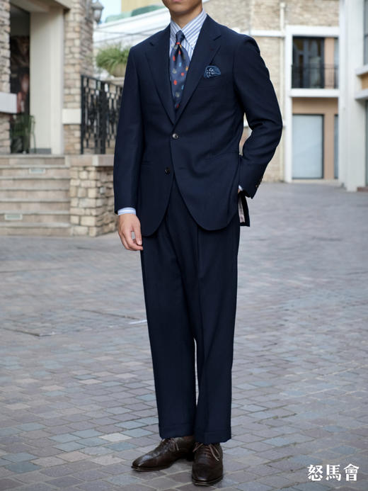 Stylbiella Cube 四经四纬强捻抗皱澳洲美丽诺羊毛藏蓝色全麻衬套装 商品图1