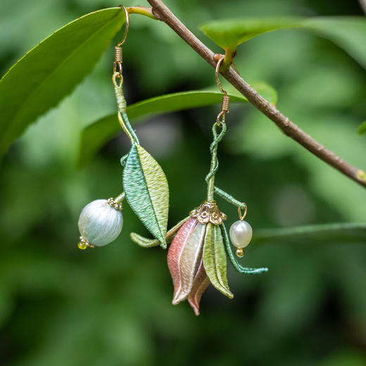 油画般的“立体绣花”苏绣蚕丝耳环/胸针/发簪 她将春光缠进丝线【手工制品3-7天发货】 商品图6