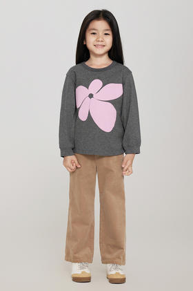 jnby23年秋款  立体圆领长袖T恤  1N9110530