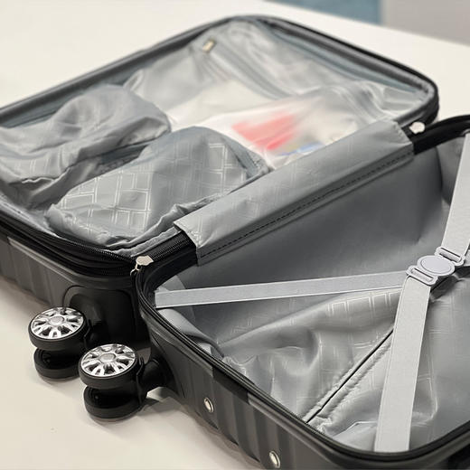 特价福利品-20寸ABS拉链登机箱9576L 商品图3
