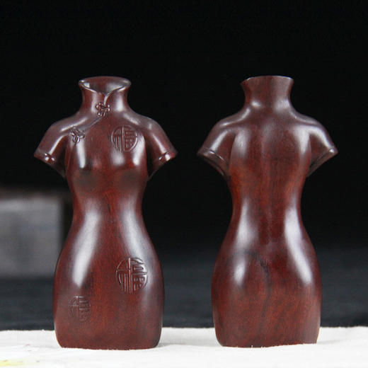 东方之美(旗袍)°酸枝木花瓶 商品图3