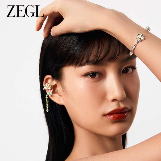 ZEGL设计师肌理系列透明花朵手镯女轻奢小众精致手环新款开口镯子 商品图4