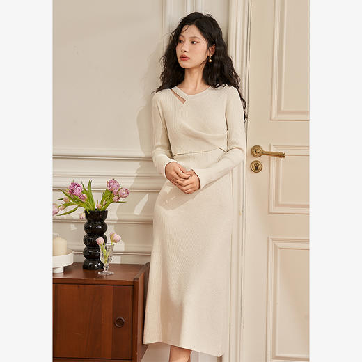 法式针织连衣裙女秋季新款气质小众交叉设计感长裙V1938438 商品图0
