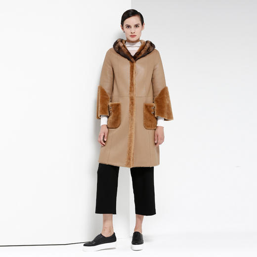 MC4P182麦克斯菲瑞皮毛一体女士休闲大衣 商品图0