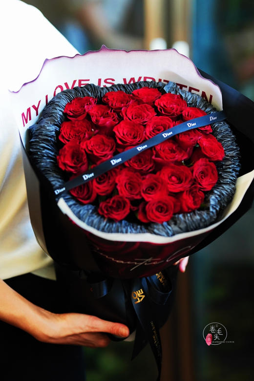 #2023. 8.22七夕# 24枝红玫瑰花束 商品图2