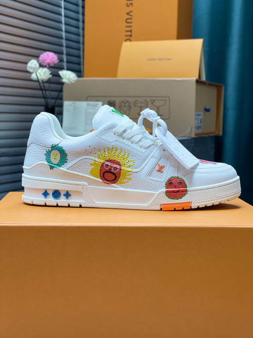 夏季特惠💰600 LV 公司级 # 驴牌 Trainer 打印走秀新款！空胶工艺；原版开发 上脚非常舒适 商品图8