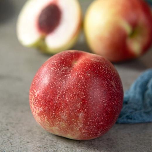 新疆珍珠枣油桃（特级果） 商品图3