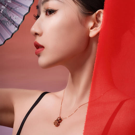 [醒狮系列]18K金镶钻珐琅工艺项链 商品图2