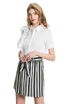 WEN&VI 白色不规则荷叶边上衣 715