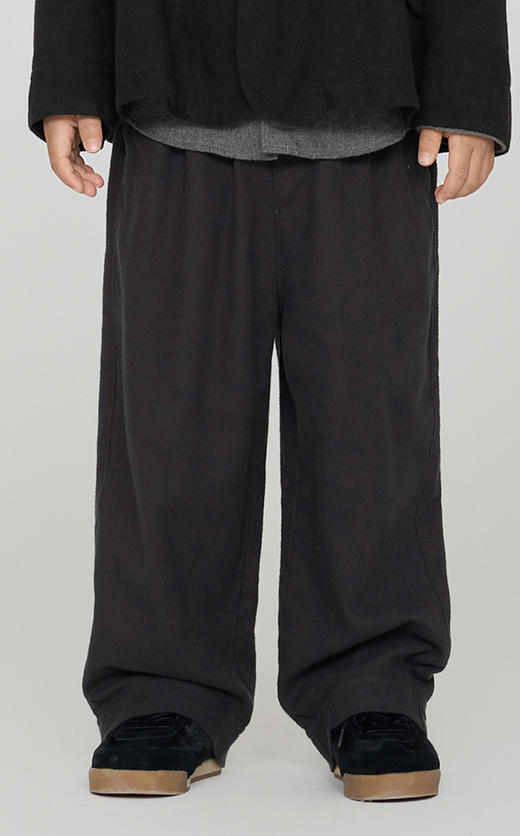 jnby  23年秋款 双面毛绒柔软亲肤长裤  1N9E10780 商品图4